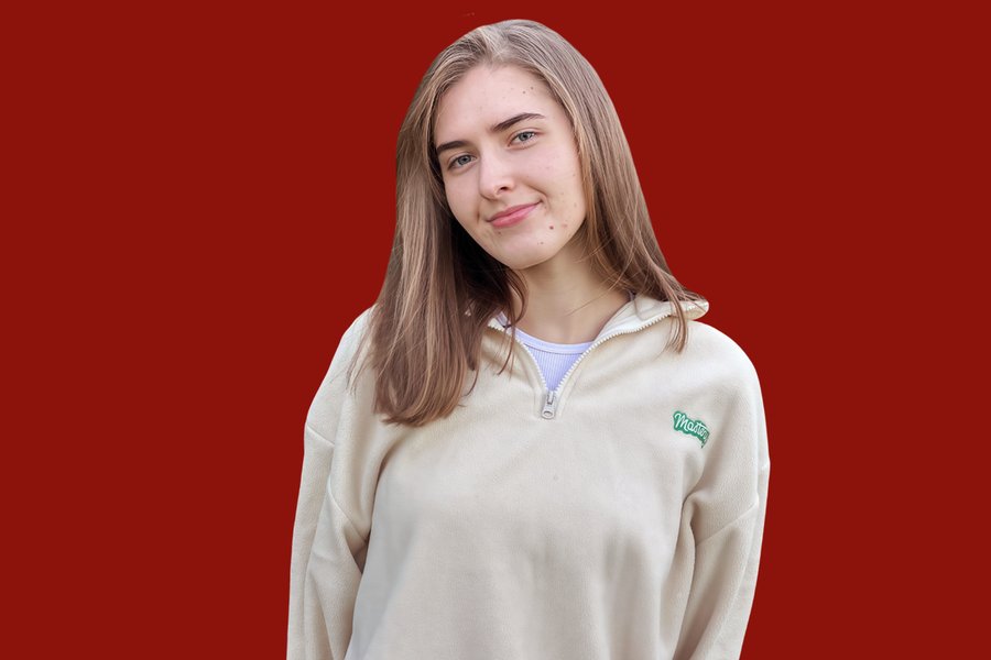 Влада Савельева